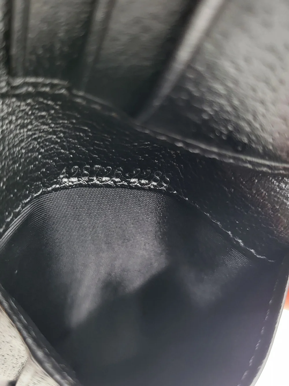 Gucci Black Grained Leather GG Bifold Wallet 428726..Like New !!!